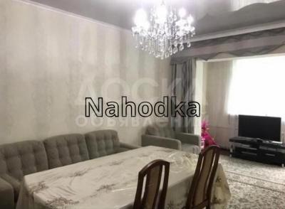 Продаю 4-комнатную квартиру, 80кв. м., этаж - 2/5, Аламедин-1.