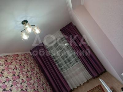 Продаю 2-комнатную квартиру, 61кв. м., этаж - 10/12, горький\алматинка.