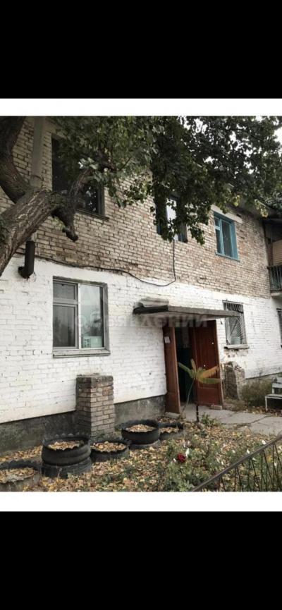 Продаю 3-комнатную квартиру, 60кв. м., этаж - 2/2, Совхоз Фрунзе, Институтская улица.