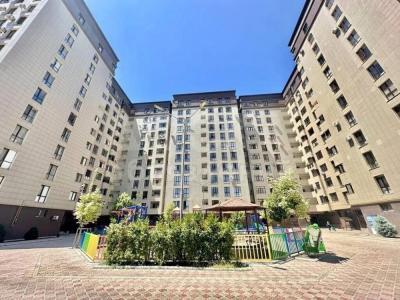 Продаю 3-комнатную квартиру, 95кв. м., этаж - 8/12, 5 мкр.