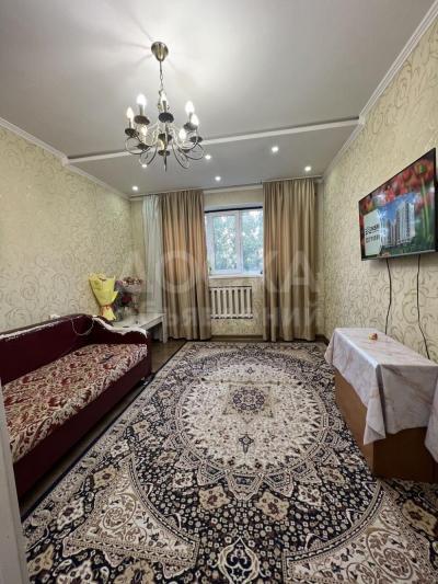 Продаю 2-комнатную квартиру, 46кв. м., этаж - 6/16, 8 мкр.