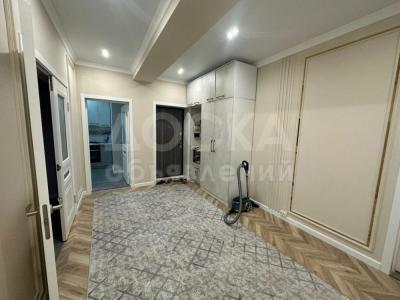 Продаю 3-комнатную квартиру, 90кв. м., этаж - 12/12, Политех .