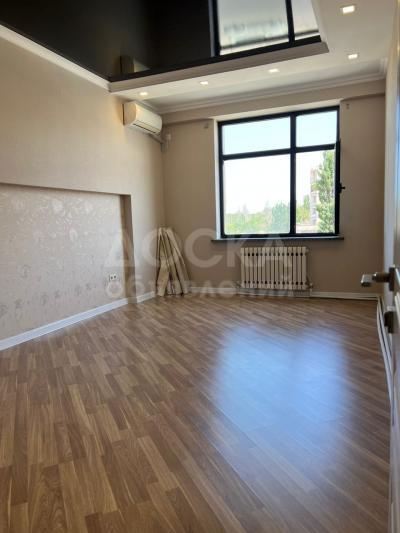 Продаю 3-комнатную квартиру, 98кв. м., этаж - 3/12, Парк Ата-Тюрк .