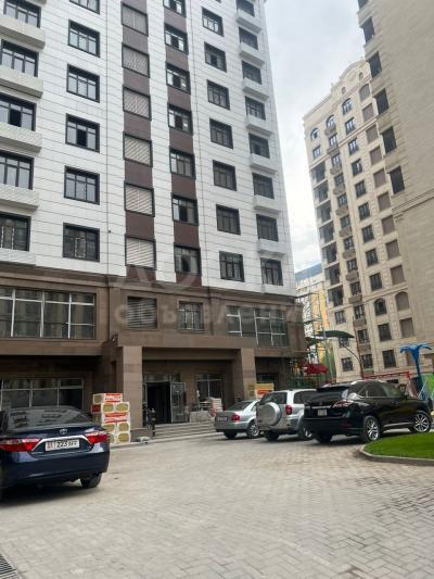 Продаю 2-комнатную квартиру, 80кв. м., этаж - 7/14, Золотой квадрат .