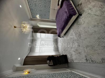 Продаю дом 7-ком. 310кв. м., этаж-2, 6-сот., стена кирпич, Арча-Бешик.