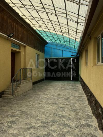 Продаю дом 4-ком. 159кв. м., этаж-2, 10-сот., стена кирпич, Кок Жар .