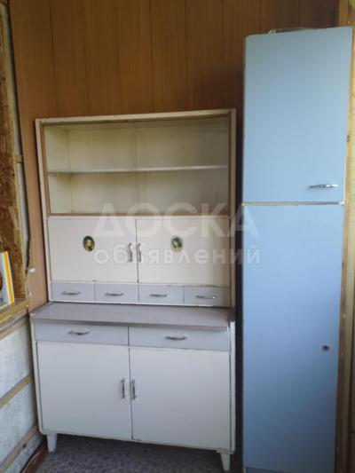 Продаю кухонный шкаф и колонку