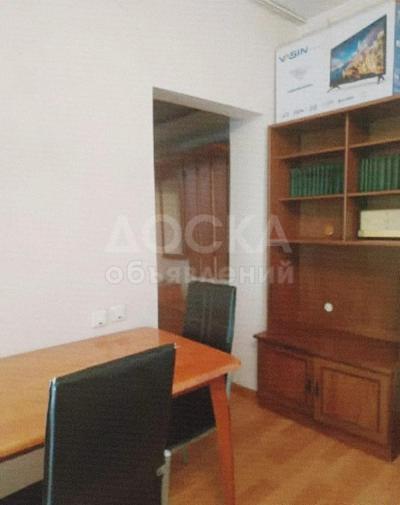 Продаю 1-комнатную квартиру, 30кв. м., этаж - 1/3, Политех .