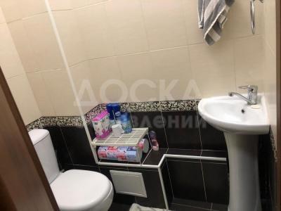 Продаю 2-комнатную квартиру, 50кв. м., этаж - 4/5, Восток-5.