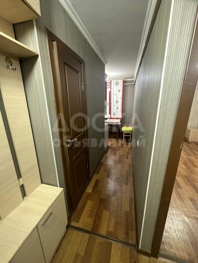 Продаю 2-комнатную квартиру, 44кв. м., этаж - 1/4, 6 мкр.