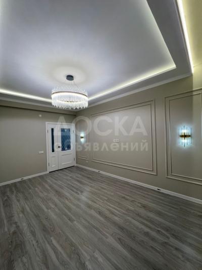 Продаю 2-комнатную квартиру, 57кв. м., этаж - 2/14, Джал .