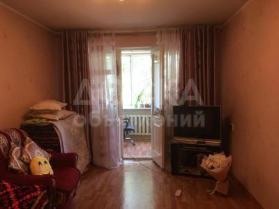 Продаю 1-комнатную квартиру, 33 м2кв. м., этаж - 4/4, 11 микрорайон.