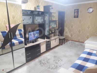 Продаю 2-комнатную квартиру, 55, 6 кв мкв. м., этаж - 2/4, М-н Спутник .