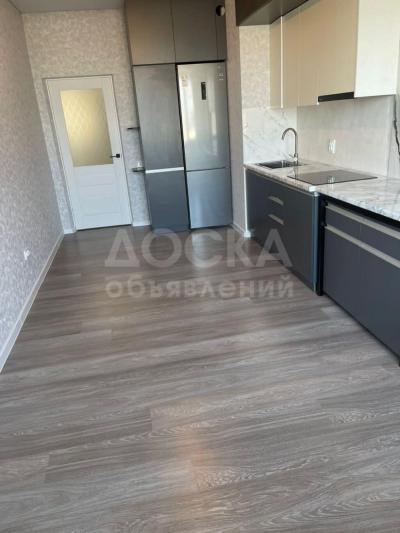 Продаю 2-комнатную квартиру, 75кв. м., этаж - 11/12, Район Восток 5. Киизбаева 33..