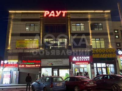 Продаю торговое помещение  80кв. м., Ахунбаева 109.