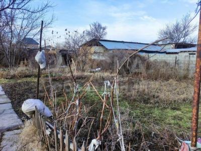 Продаю дом 4-ком. 80кв. м., этаж-1, 6-сот., стена другое, по трассе Аэропорт "Манас"..