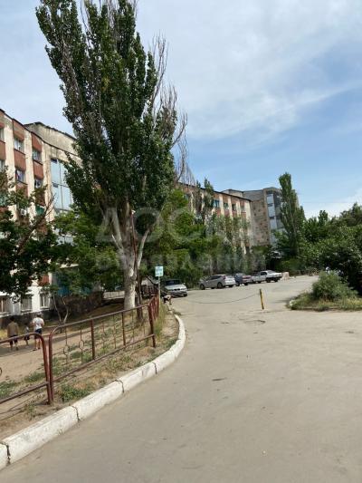 Продаю 2-комнатную квартиру, 42кв. м., этаж - 3/5, Ибраимова\Жибек Жолу.