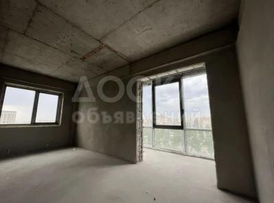 Продаю 3-комнатную квартиру, 95кв. м., этаж - 8/12, Асанбай.