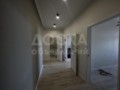 Продаю 2-комнатную квартиру, 75кв. м., этаж - 12/12, Золотой квадрат .