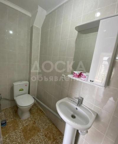 Продаю 2-комнатную квартиру, 75кв. м., этаж - 10/12, 7 мкр .