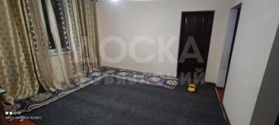 Продаю дом 4-ком. 90кв. м., этаж-1, 5-сот., стена кирпич, военно антоновка.