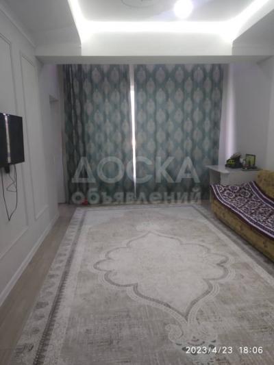 Продаю 2-комнатную квартиру, 45кв. м., этаж - 4/12, Баха/Гагарина .