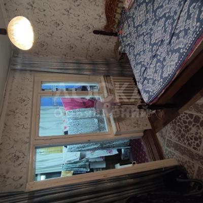 Продаю 2-комнатную квартиру, 48кв. м., этаж - 9/9, Аламедин-1 дом 41.