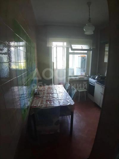 Продаю 3-комнатную квартиру, 62кв. м., этаж - 4/9, Восток 5.