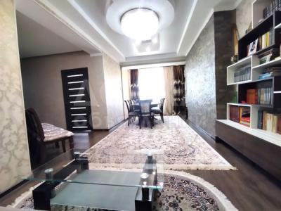 Продаю 3-комнатную квартиру, 103кв. м., этаж - 7/12, Средний Джал.