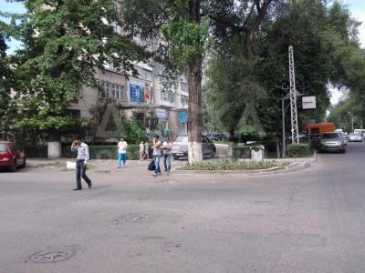 Продаю 3-комнатную квартиру, 71кв. м., этаж - 5/5, Токтогула-Уметалиева.