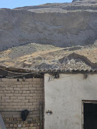 Продаю помещение свободного назначения 1000кв. м., с.Кок Жар.