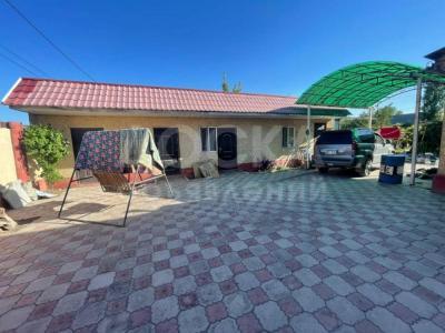 Продаю дом 3-ком. 170кв. м., этаж-1, 6-сот., стена кирпич, с Маевка.