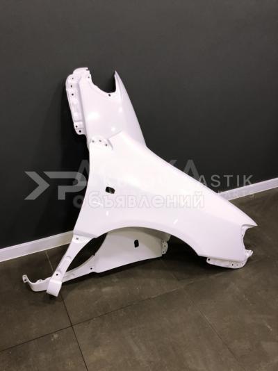 Крыло на Тойота Picnic из стеклопластика.