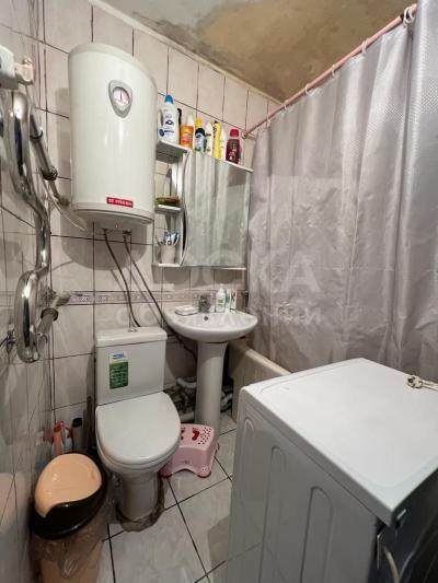 Продаю 2-комнатную квартиру, 46кв. м., этаж - 2/4, юг2.