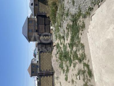 Продаю дом 4-ком. 180кв. м., этаж-2, 5.2-сот., стена кирпич, Биримдик кут .