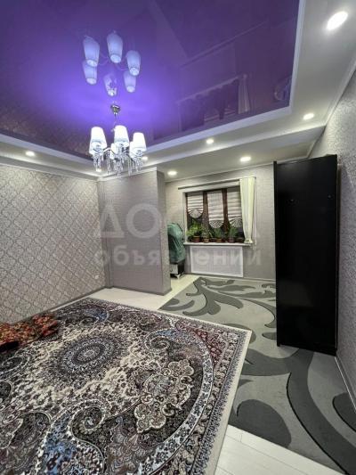 Продаю 2-комнатную квартиру, 77кв. м., этаж - 8/10, Джал .