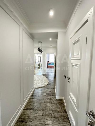 Продаю 2-комнатную квартиру, 83кв. м., этаж - 5/12, Ак Кеме.