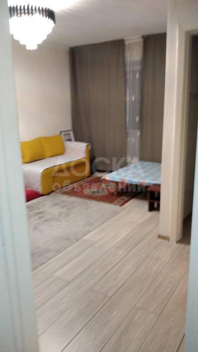 Продаю 1-комнатную квартиру, 31.5кв. м., этаж - 4/1, Киевская / Молодая Гвардия.