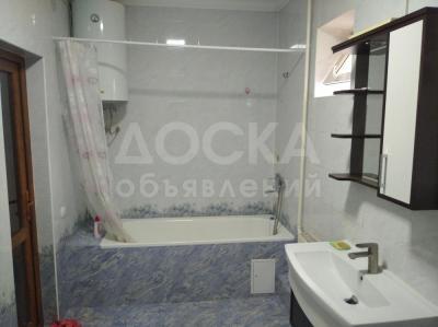 Продаю коттедж 6-ком. 176кв. м., этаж-2, 4-сот., стена кирпич, Арча-Бешик.