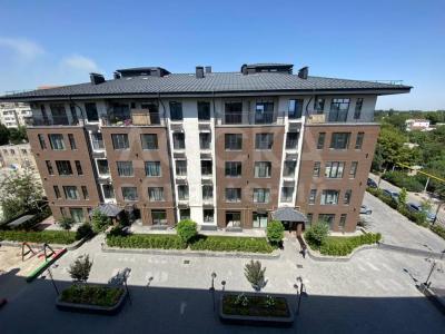 Продаю 4-комнатную квартиру, 101кв. м., этаж - 5/6, Мичурина.