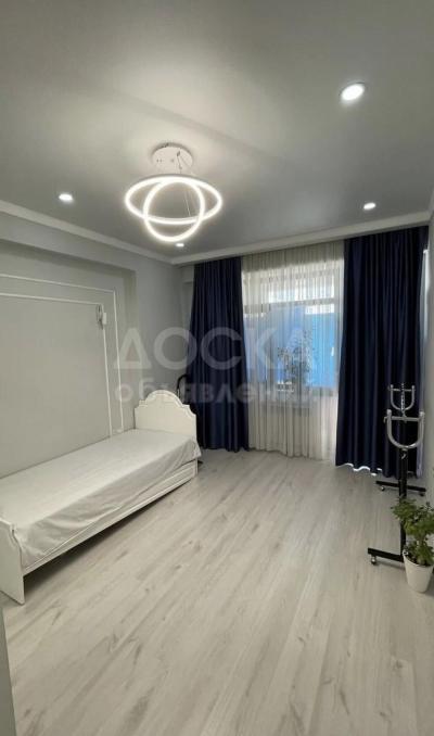 Продаю 3-комнатную квартиру, 70кв. м., этаж - 9/10, Джал .