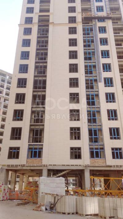 Продаю 4-комнатную квартиру, 136кв. м., этаж - 12/14, Немецкий квартал.