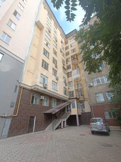 Продаю 3-комнатную квартиру, 142кв. м., этаж - 9/9, филармония.