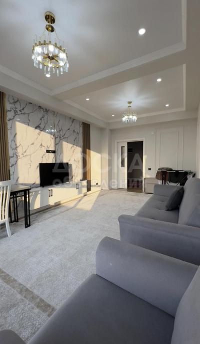 Продаю 3-комнатную квартиру, 107кв. м., этаж - 8/9, Джал .