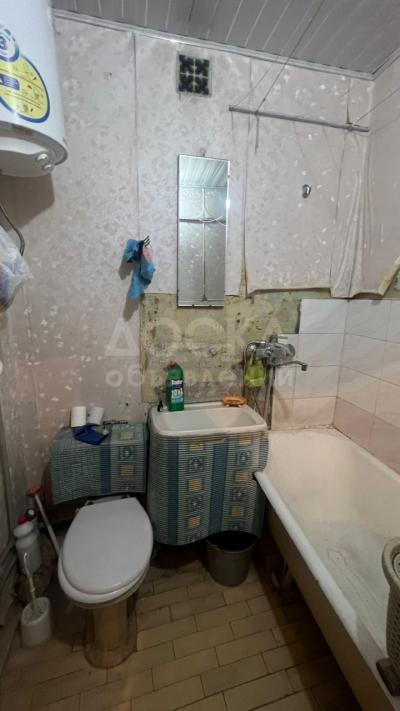 Продаю 1-комнатную квартиру, 29кв. м., этаж - 2/4, Политех .