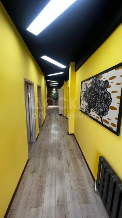 Продаю офисное помещение 156кв. м., Бишкек.