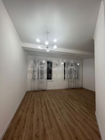 Продаю 3-комнатную квартиру, 96кв. м., этаж - 8/10, Золотой квадрат .