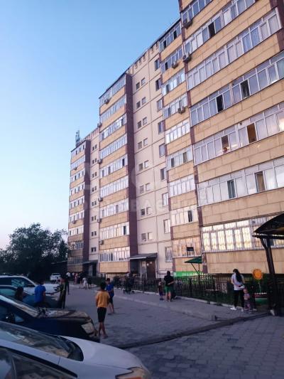 Продаю 1-комнатную квартиру, 45кв. м., этаж - 6/9, вокзал восточный.