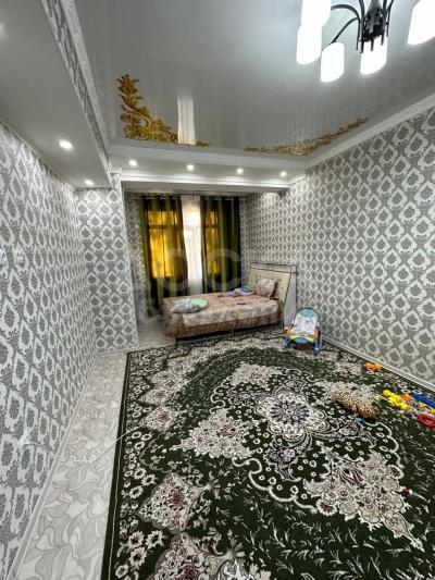 Продаю 2-комнатную квартиру, 55кв. м., этаж - 3/12, азиа молл.