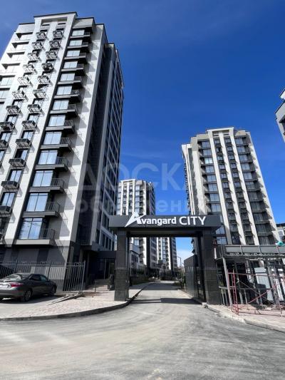 Продаю 1-комнатную квартиру, 58кв. м., этаж - 4/14, асанбай.